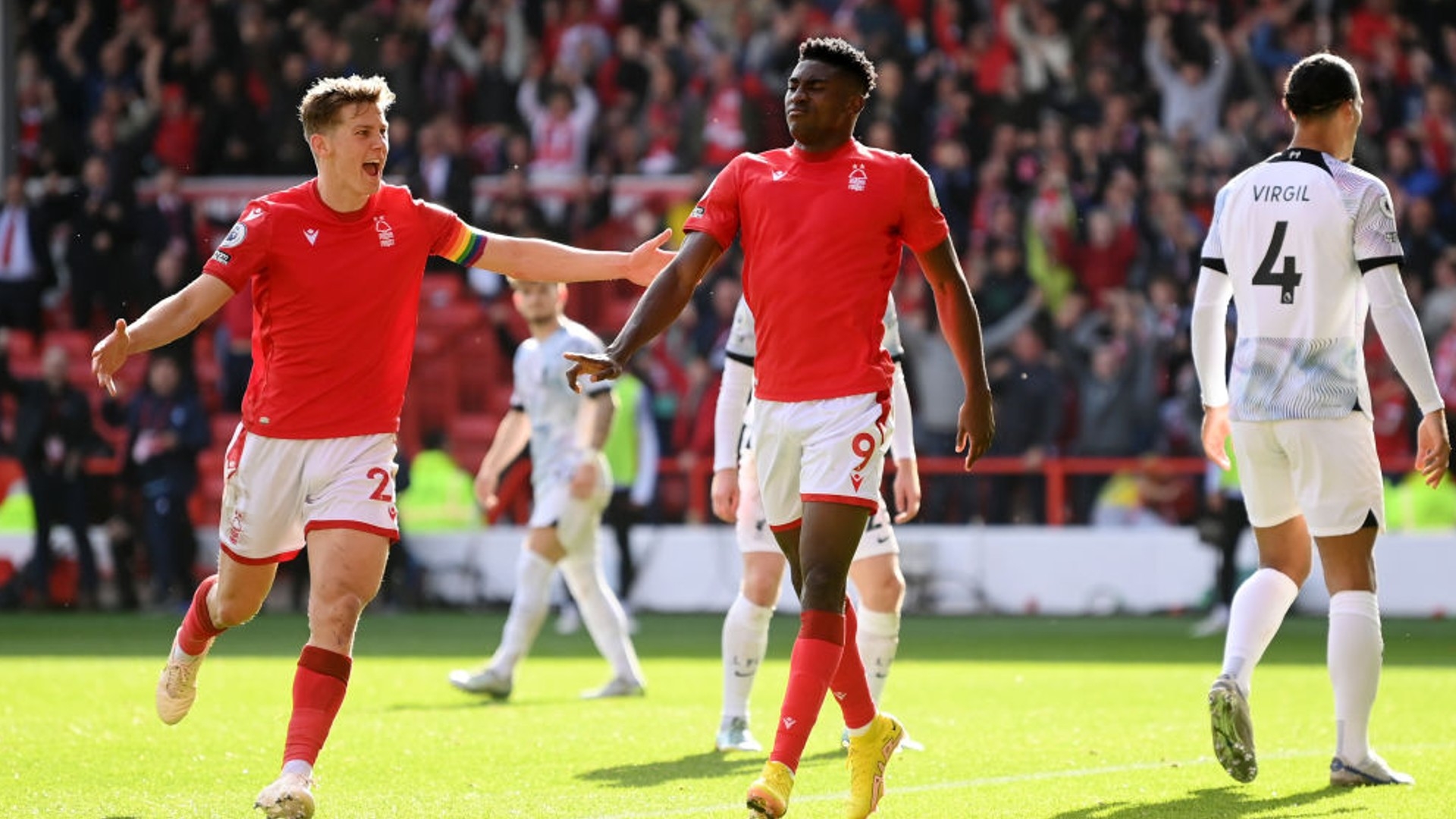 年总决赛夺 年总决赛夺