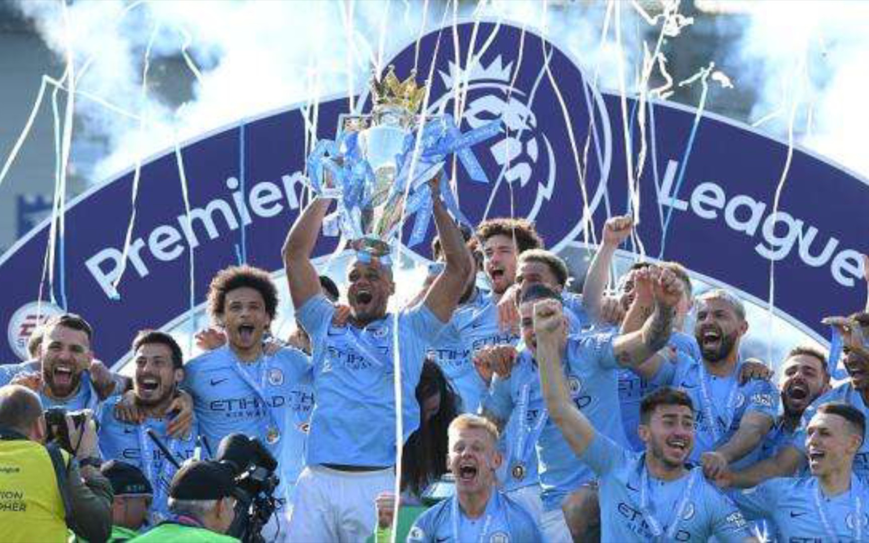 粉丝的支持 粉丝的支持